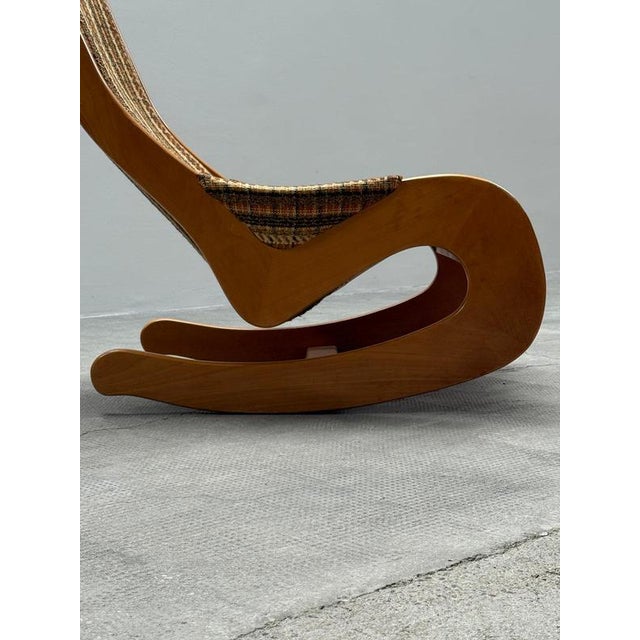Casala Vintage Rocking Chair in Beech Wood and Bouclé from Casala, Germany, 1960s For Sale - Image 4 of 17