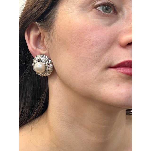 White South Sea Pearl with 12 Carat Diamond Cocktail Earrings 18 Karat Gold For Sale - Image 11 of 18