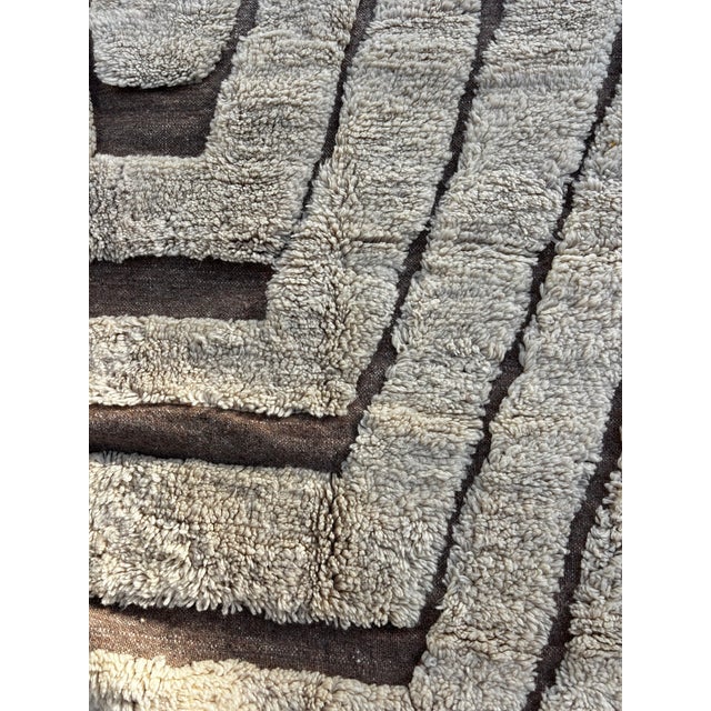 1990s Moroccan Beni Ouarain Wool Rug, 1990 For Sale - Image 5 of 10