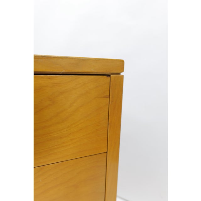 1940s Rare Pair of Eliel & Pipsan Saarinen Chests for Johnson Furniture, 1940s For Sale - Image 5 of 16