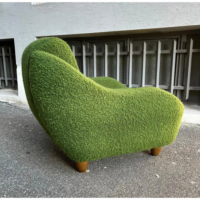 Set of Lounge Chairs in Green Bouclé with Sinuous Armrests, 2000s For Sale - Image 4 of 7