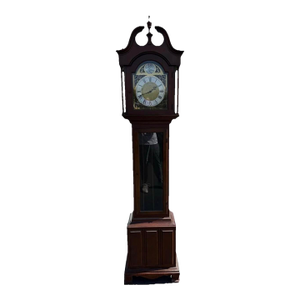 Howard Miller Barwick Grandfather Clock Westminster Chime Tall Case Fully Working