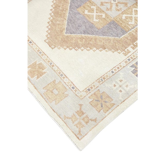 Textile Tan & Gray Handwoven Turkish Oushak Rug 4'2" X 12'1" For Sale - Image 7 of 9
