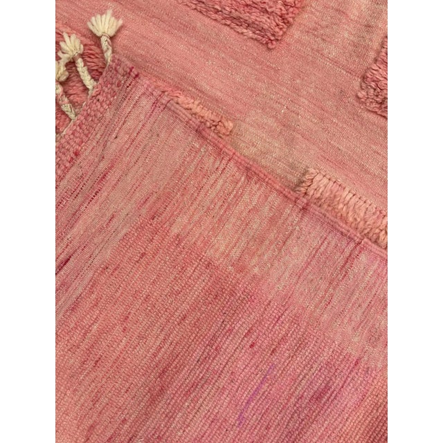 Pink Moroccan Modern Wool Rug For Sale - Image 9 of 10