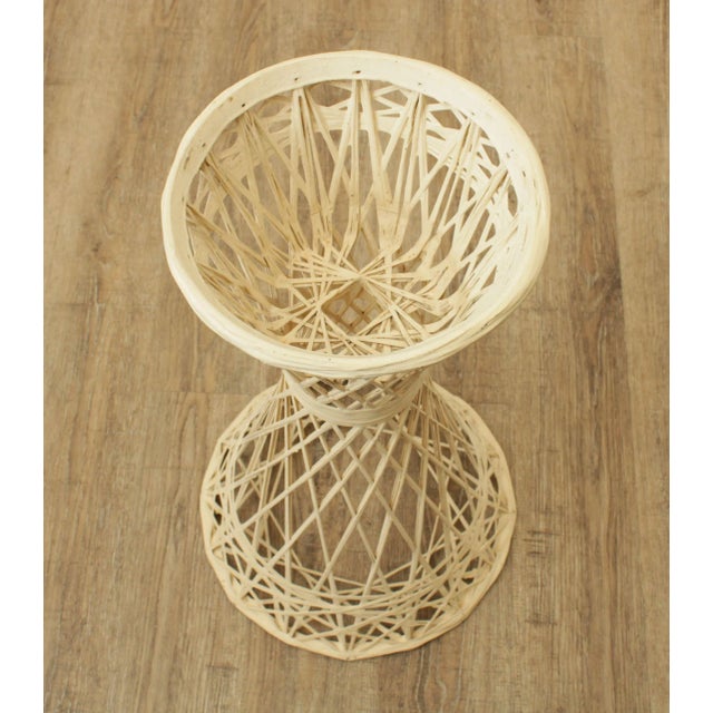 Russell Woodard Vintage Spun Fiberglass Planter For Sale In Philadelphia - Image 6 of 13