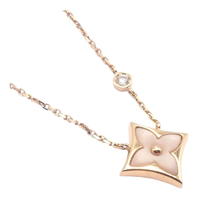Louis Vuitton Rose Gold Diamond Mother of Pearl Blossom Necklace For Sale