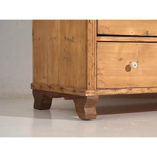 1920s Vintage Bedroom Dresser, 1920 For Sale - Image 5 of 11