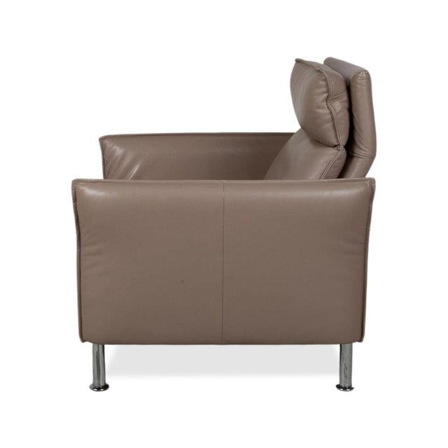 Modern Brown Taupe Leather Porto Armchair with Manual Function from Erpo For Sale - Image 3 of 5