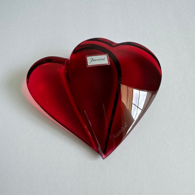 B Baccarat バカラ 天使 ANGEL PRESENTING HEART Baccarat Double Hearts Paperweight Red Crystal Heart | Chairish