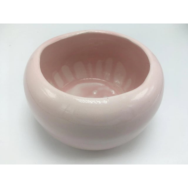 My favorite color in such a simple but fun piece! The inconsistency in shape, the dripping of color inside... it’s a sweet...