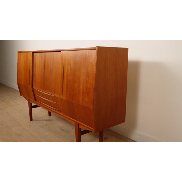 Vintage Danish Highboard in Teak For Sale - Image 5 of 17