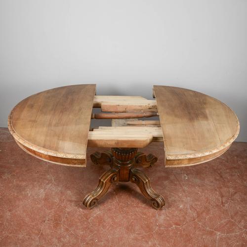 Antique Extendable Oval Table, 1800s For Sale - Image 4 of 9