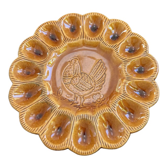 1960s California Pottery Ceramic Rooster Deviled Egg Plate For Sale