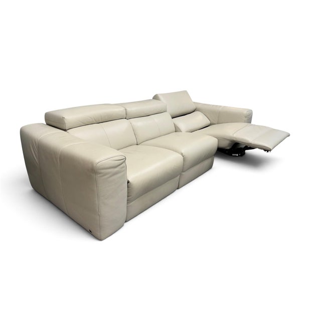 Natuzzi Natuzzi Italia Balance 3-Seat Leather Reclining Sofa For Sale - Image 4 of 10