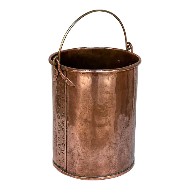 19th Century Hand-Hammered Copper Pot With Riveted Seams & Handles For Sale