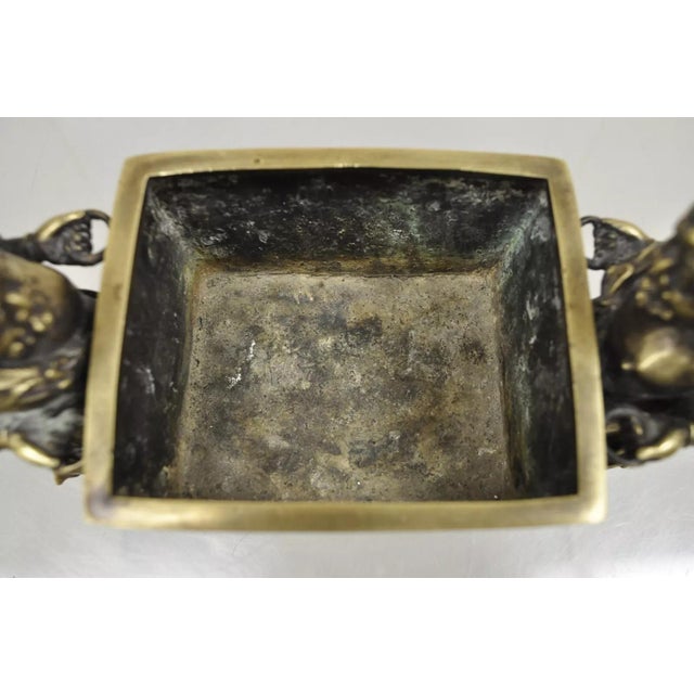 Antique Chinese Bronze Foreigner Figural Censer Ming Xuande Mark Ming to Qing For Sale In Philadelphia - Image 6 of 12