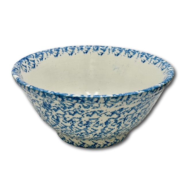 Best Large 13 Inch Antique American Blue Spongeware Decorated Stoneware Kitchen Mixing Bowl in Excellent Condition For Sale - Image 11 of 18