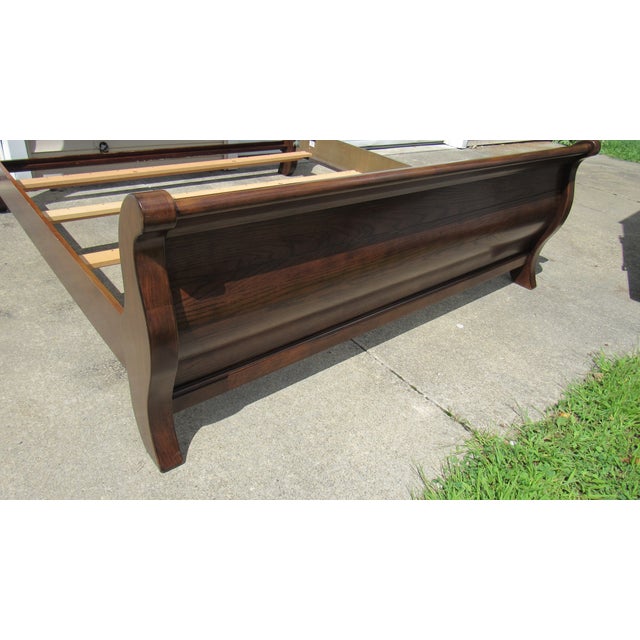 Rustic 1990s Pulaski King Size Sleigh Bed Designer For Sale - Image 3 of 7