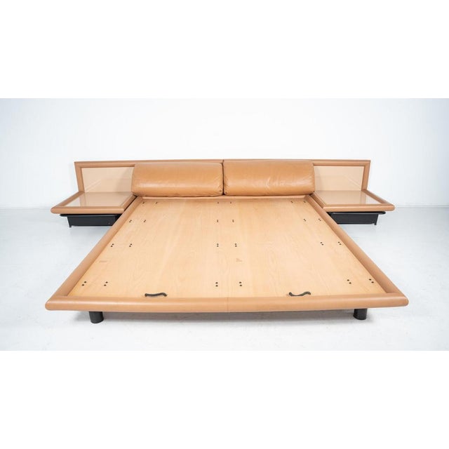 Leather Bed Model Morna by Afra & Tobia Scarpa for Molteni, Italy, 1972 For Sale - Image 4 of 12