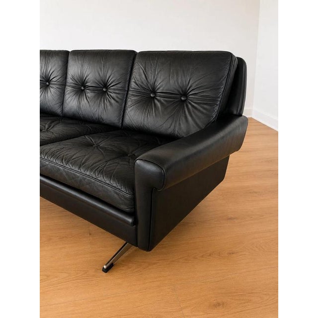 Vintage Danish Four-Seater Sofa in Black Leather and Chrome from Svend Skipper For Sale - Image 9 of 11