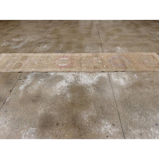 Galerie Shabab Collection Mid-20th Century Turkish Anatolian Runner For Sale In New York - Image 6 of 10