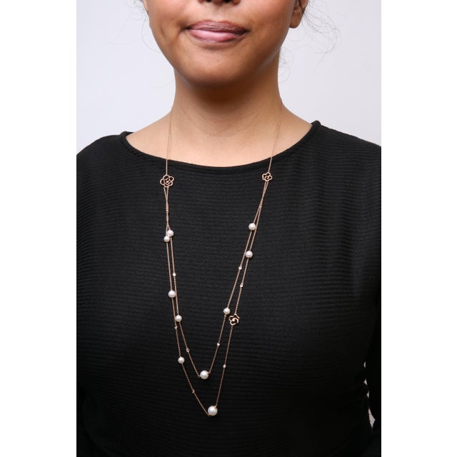Early 21st Century 18K Rose Gold 1/2 Cttw Diamond and Freshwater Pearl Double Strand Station Necklace (G-H Color, SI1-SI2 Clarity) - Adjustable up to 16" to 20" For Sale - Image 5 of 6