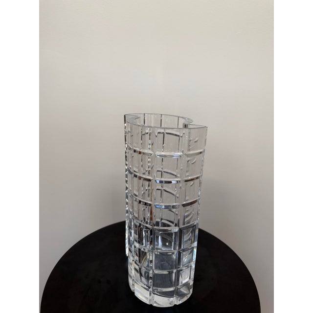 Glass 1980s Tiffany & Co Cut Crystal Vase For Sale - Image 7 of 14