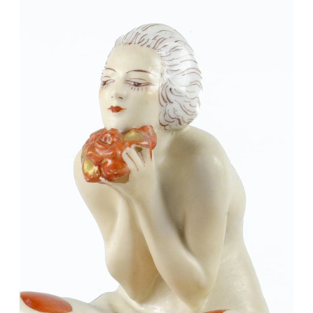 Early 20th Century Early 20th Century Art Déco Hand-Painted Ceramic Cosmetic Powder Bowl of a Lady Sitting Over a Cushion by Aladin, France For Sale - Image 5 of 9