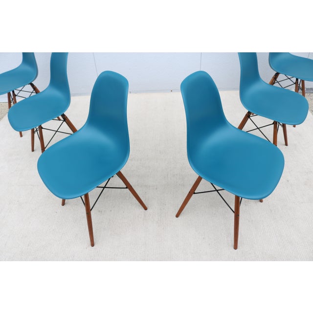 MCM Herman Miller Eames Molded Plastic Dining Chairs Dowel Base DSW - Set of 6 For Sale - Image 14 of 18
