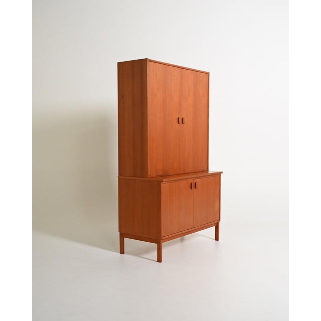 Scandinavian Teak Wardrobe, 1960s For Sale - Image 4 of 10