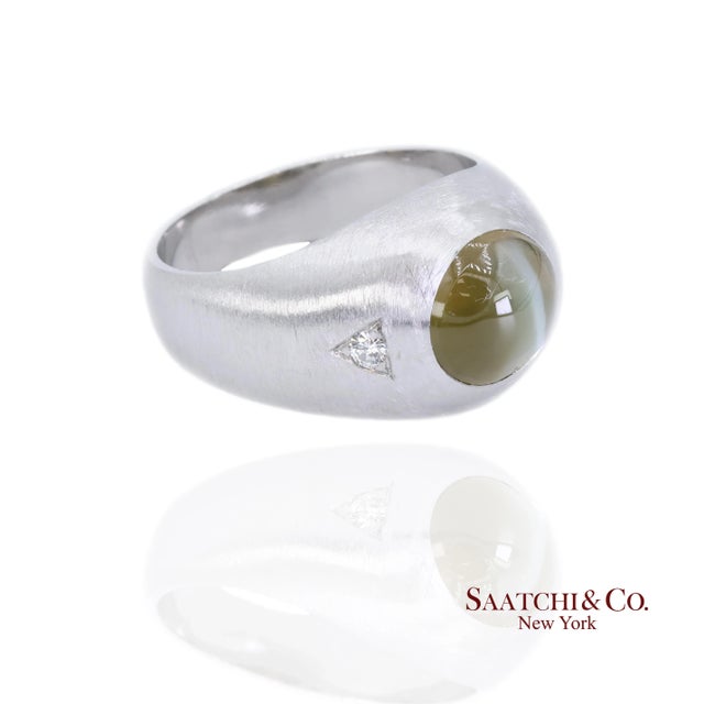 Platinum 950 Natural Chrysoberyl Cat's Eye and Natural Diamond Ring, Size 9.75 For Sale - Image 4 of 11