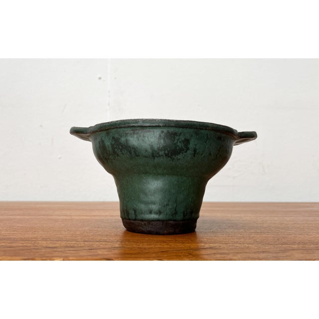 Mid-Century German Minimalist Studio Pottery Bowl, 1960s, in Very Good conditions. Designed 1960 to 1969