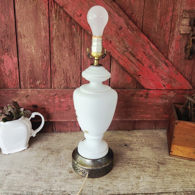 Vintage Milk Glass Table Lamp With Gold Floral Design & Brass Base For Sale - Image 14 of 18