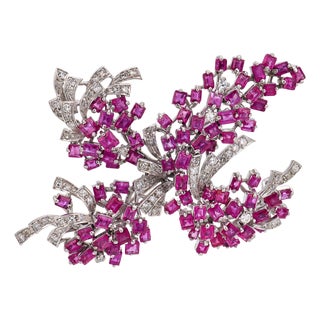 Mid 20th Century Retro 10.00 Carat Pink Sapphire Diamond 14k White Gold Brooch For Sale
