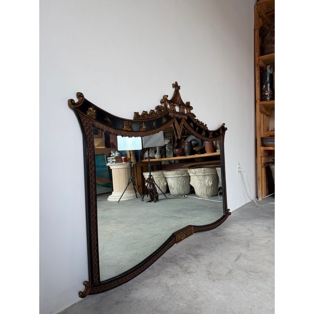 Chinoiserie Vintage Palm Beach Chinoiserie Pagoda Overmantel Wall Mirror With Gilt & Black Lacquer Frame Description For Sale - Image 3 of 13