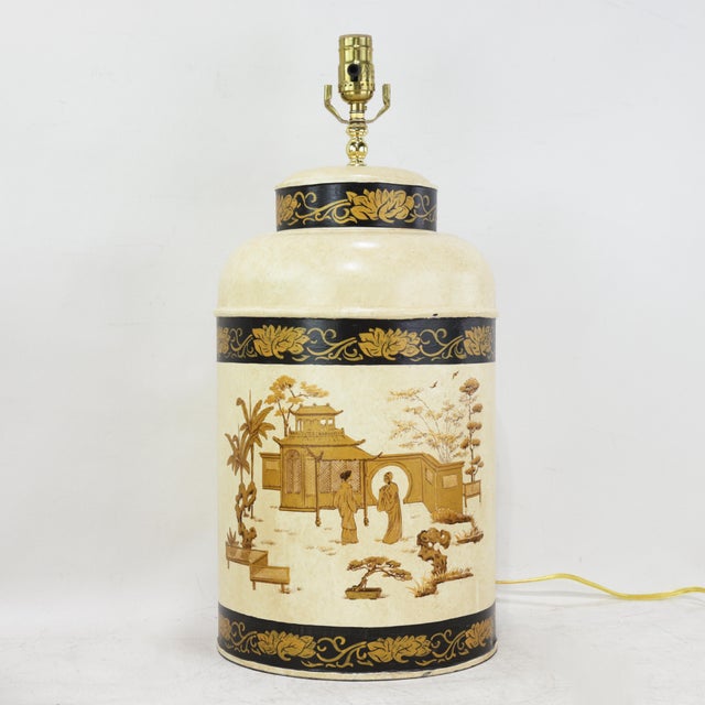 Chinoiserie A Pair English Export Hexagonal Tea Caddy Hand-Painted Chinoiserie Landscape Table Lamp For Sale - Image 3 of 11