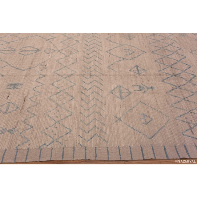 2020s Nazmiyal Collection Contemporary Fine Line Design Area Rug 9 Ft 10 in X 13 Ft 10 In For Sale - Image 5 of 8