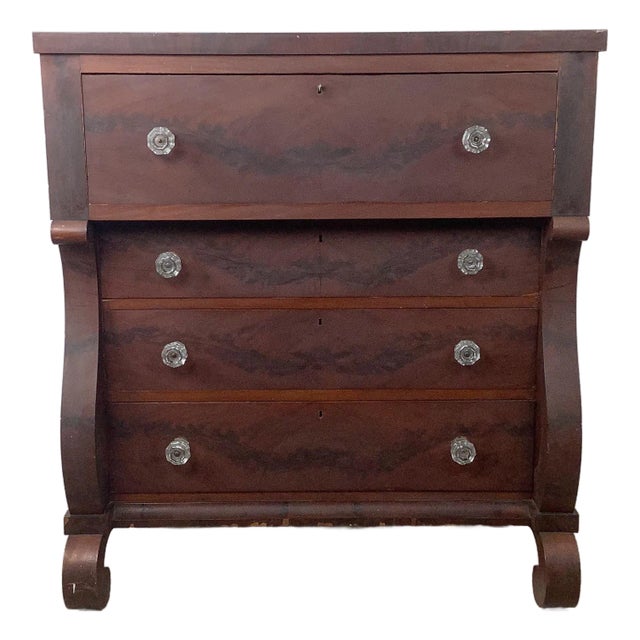 19th Century American Empire Flame Mahogany Four-Drawer Chest For Sale