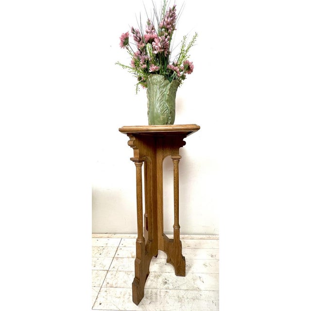 Arts & Crafts Gothic Revival Pedestal in Oak, 1920s For Sale - Image 4 of 18