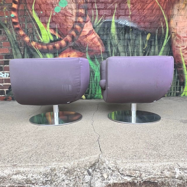 B&B Italia Pair of B&b Italia Tulip Chairs by Jeffrey Bernett – Made in Italy For Sale - Image 4 of 12