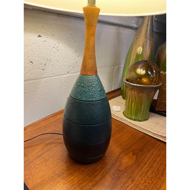 Ceramic Pair of Mid Century Blue Ceramic Lamps, Style of London Lamps For Sale - Image 7 of 7