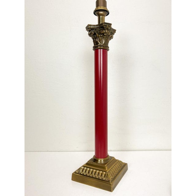 This is a large beautiful Victorian style Corinthian column table lamp. This opulent Mid-Century table lamp features a...