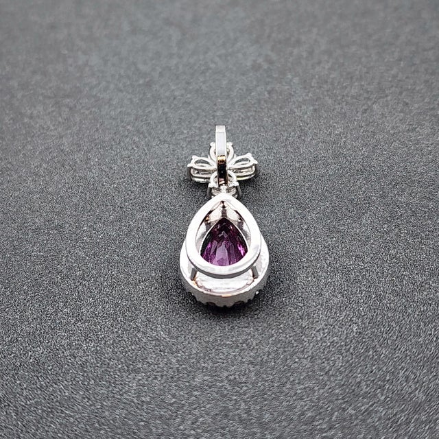 Early 21st Century 1.97 Ct Natural Pink Sapphire & Diamond Pendant For Sale - Image 5 of 7