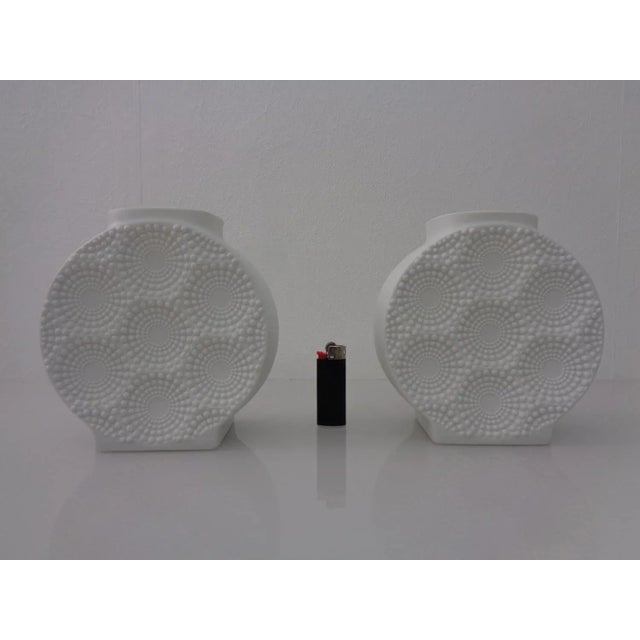 Mid-Century Modern Mid-Century Op Art Vases by Manfred Frey for Kaiser, 1960s, Set of 2 For Sale - Image 3 of 13