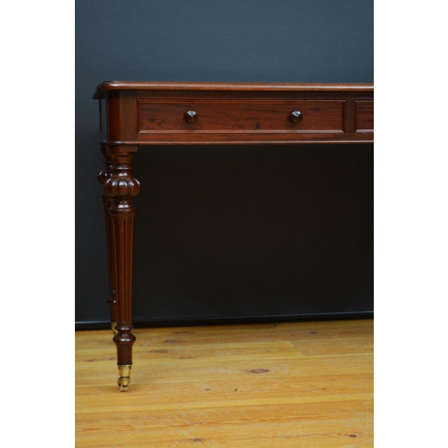 Victorian Mahogany Writing Desk or Dressing Table For Sale - Image 9 of 18