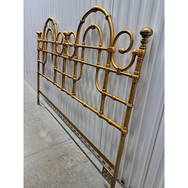 Mid 20th Century Mid 20th Century Kessler 270 Mid-Century Modern Gold Guild Headboard For Sale - Image 5 of 11