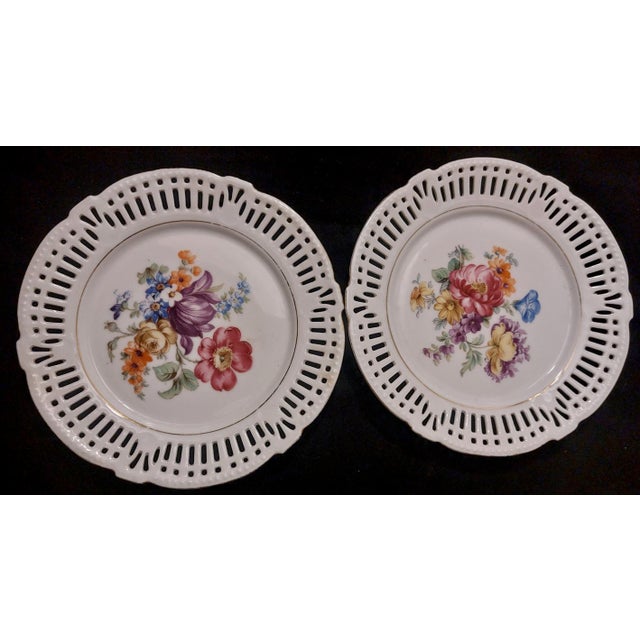 White Antique Porcelain Plates from Schwarzenhammer, 1960, Set of 2 For Sale - Image 8 of 8