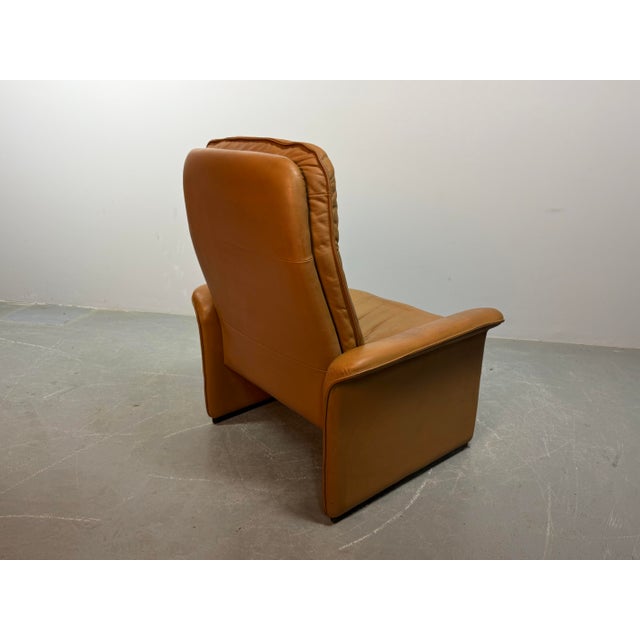 Brown Mid-Century Cognac Leather Model DS-50 Lounge Chair from De Sede, Switzerland, 1970s For Sale - Image 8 of 10