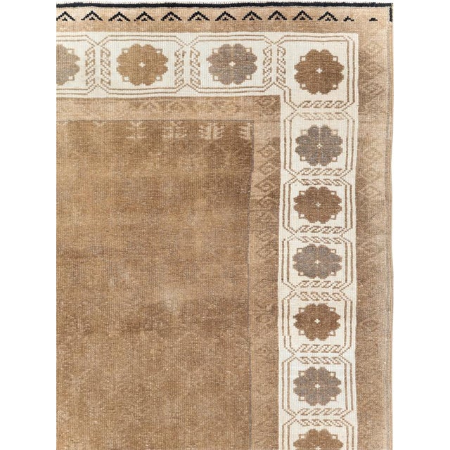 Rustic Galerie Shabab Collection Mid-20th Century Turkish Anatolian Carpet For Sale - Image 3 of 10