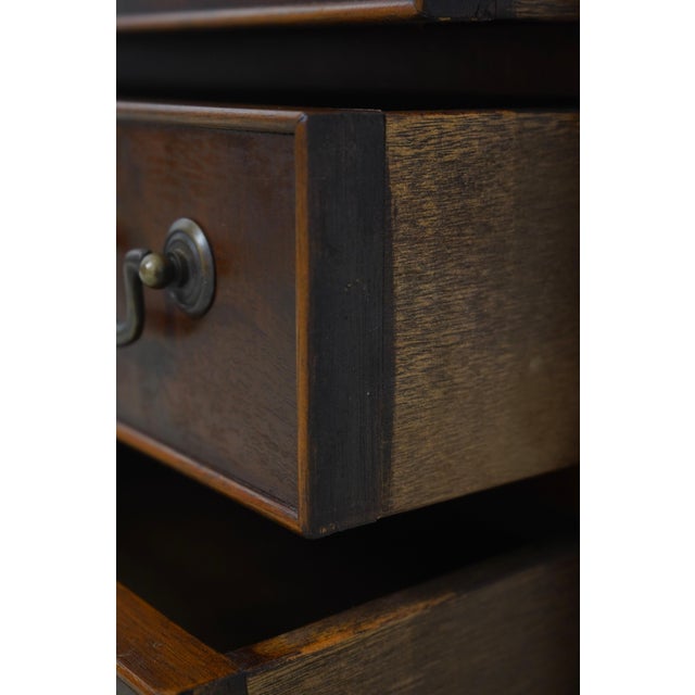 Pair English George III Burl Walnut Chest Nightstands For Sale In Philadelphia - Image 6 of 16